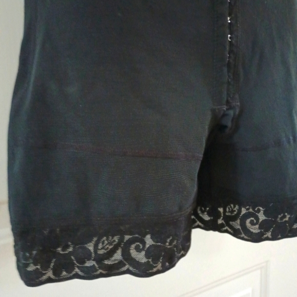 Chapewear/Post Surgical Garment/Postpartum/Girdle. 3XL/42 - Picture 7 of 16